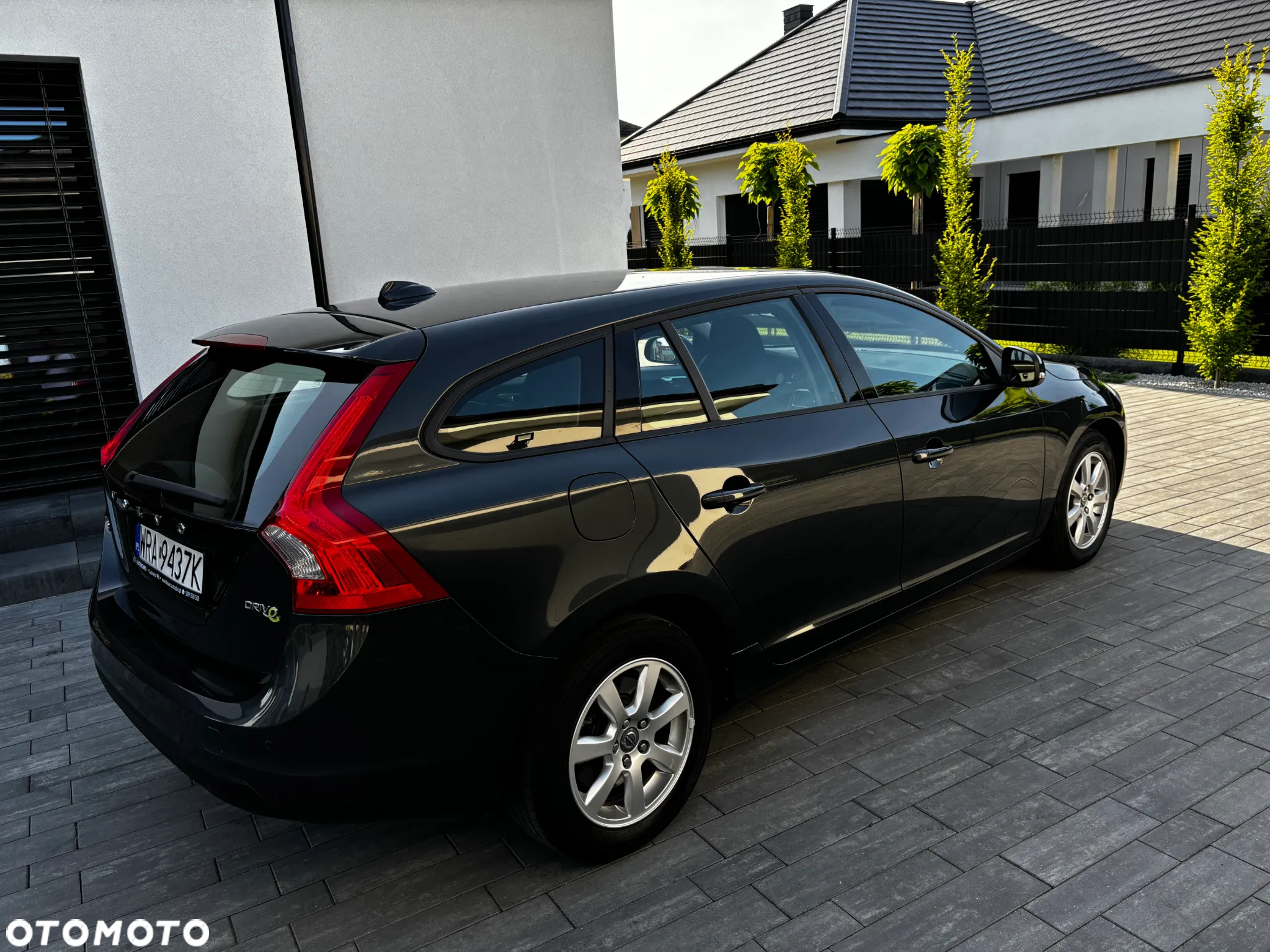 Volvo V60 D2 Momentum - 21