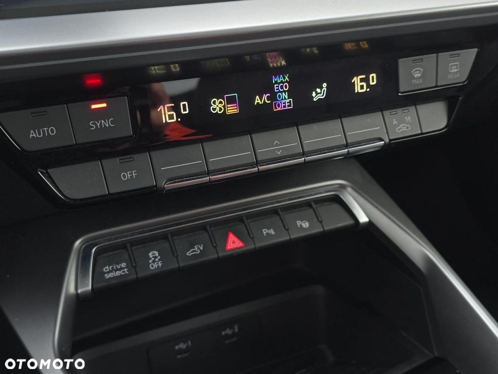 Audi A3 Sportback - 18