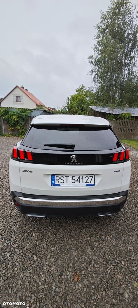 Peugeot 3008 1.2 PureTech Allure S&S EAT6 - 7