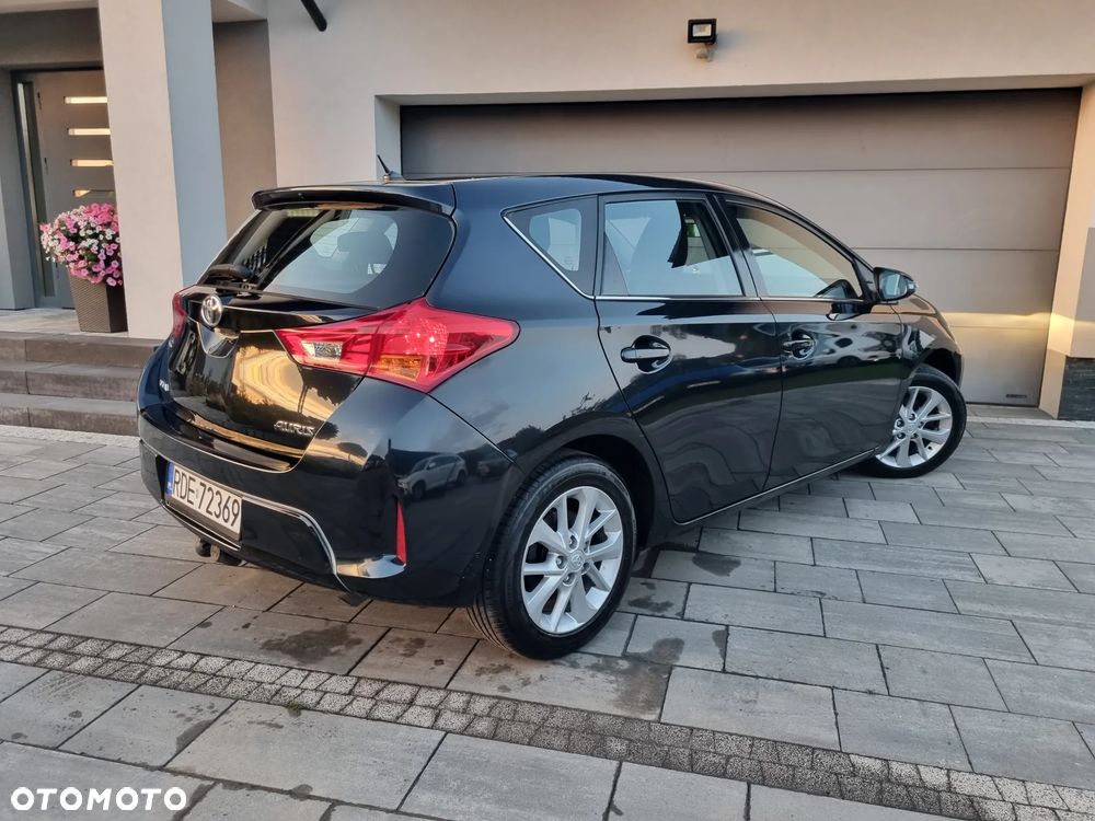 Toyota Auris 1.33 VVT-i Premium - 4