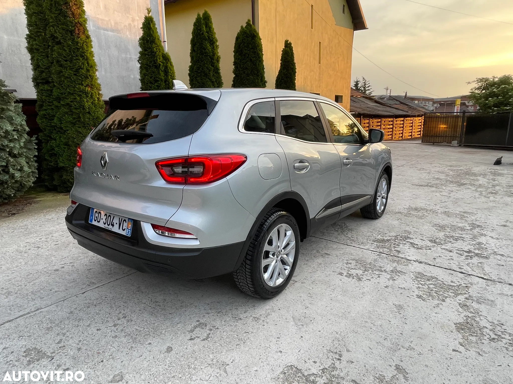 Renault Kadjar TCe EDC GPF Intens - 36