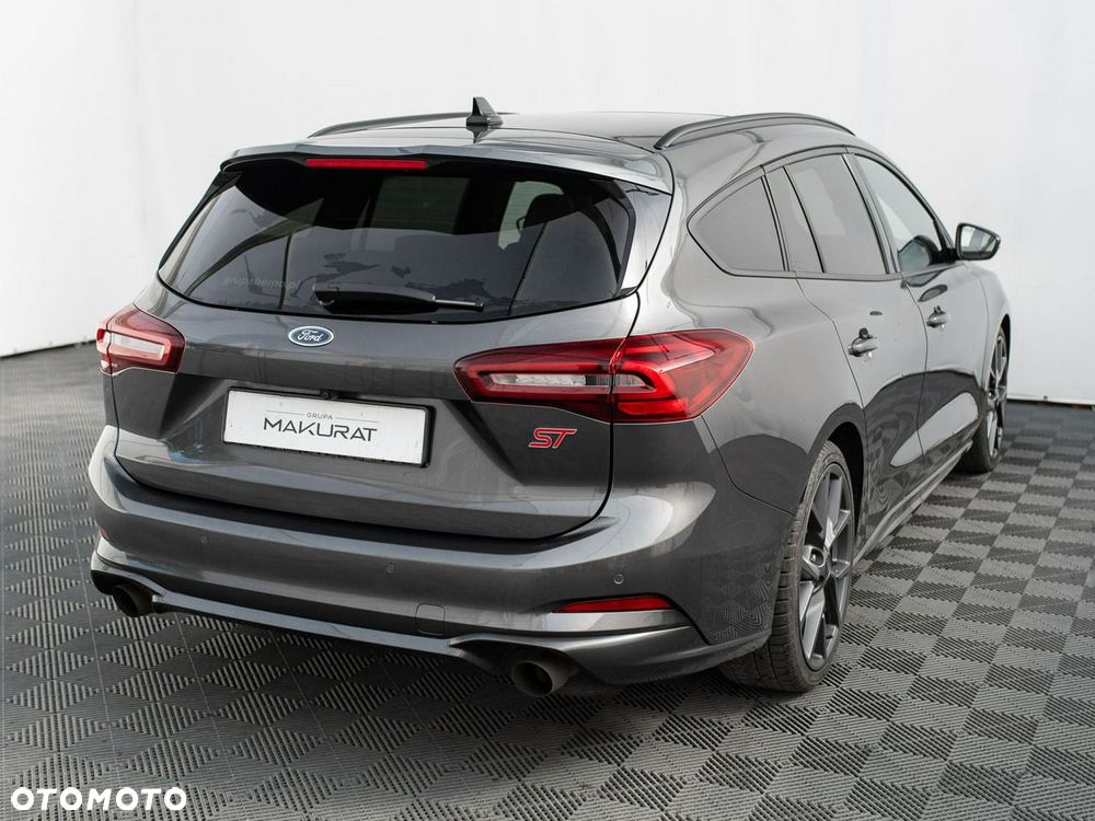 Ford Focus - 6