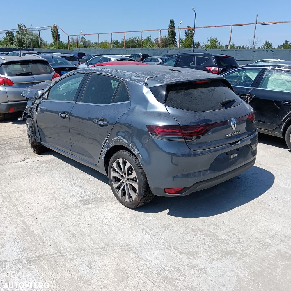 Dezmembrez Renault Megane 2020 1.3 Tce 140Cp - 1
