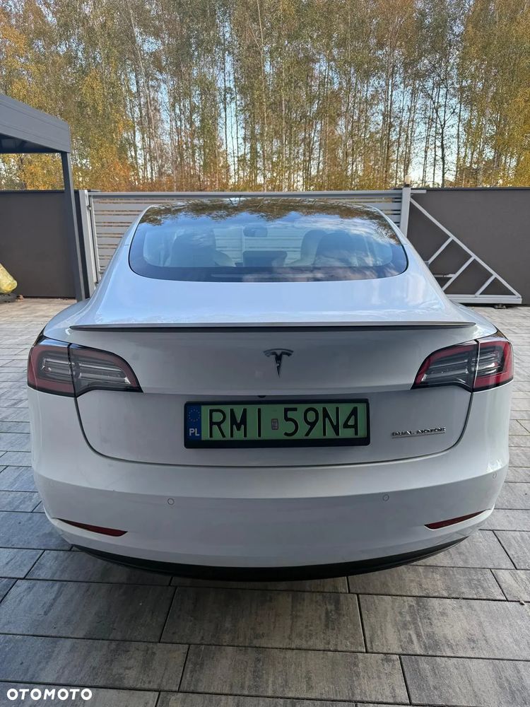 Tesla Model 3 - 19
