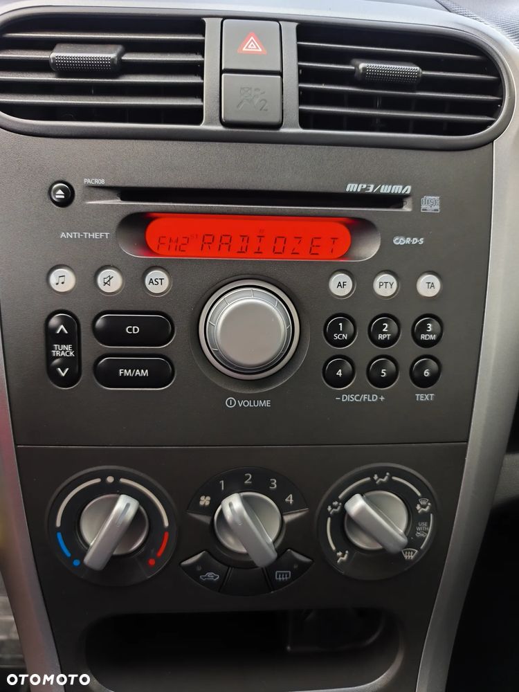 Suzuki Splash - 21
