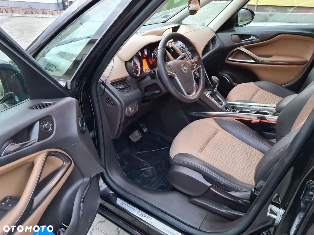 Opel Zafira 2.0 CDTI Cosmo - 6