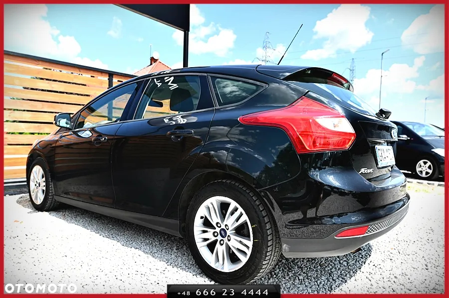 Ford Focus Turnier 1.0 EcoBoost Start-Stopp-System TITANIUM - 9