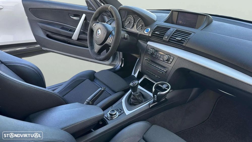 BMW 123 d Limited Edition Lifestyle c/ M Sport Pack - 16