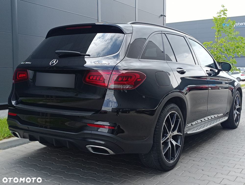 Mercedes-Benz GLC 300 d 4-Matic - 9