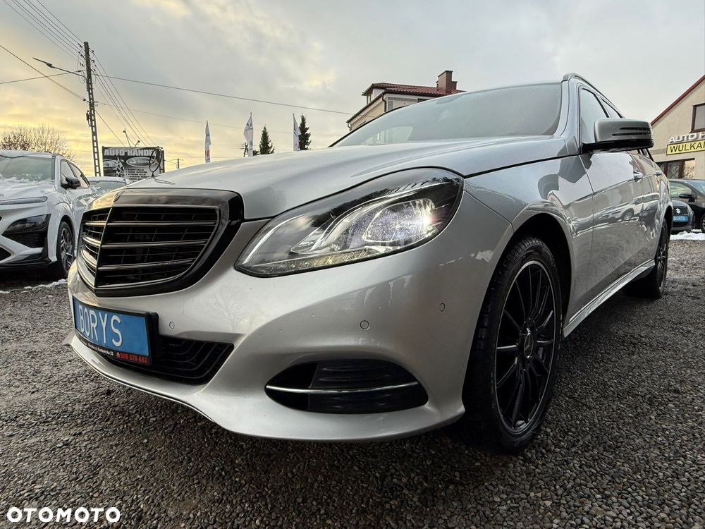 Mercedes-Benz Klasa E 220 BlueTEC 4Matic 7G-TRONIC Avantgarde - 32