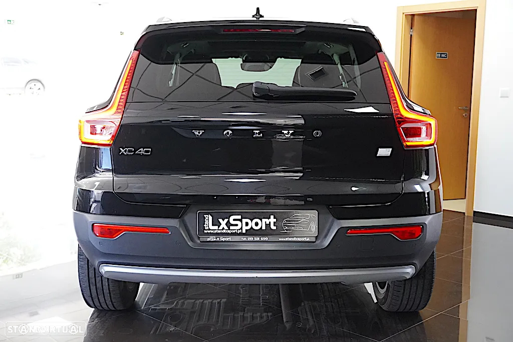 Volvo XC 40 1.5 T5 PHEV Inscription - 4