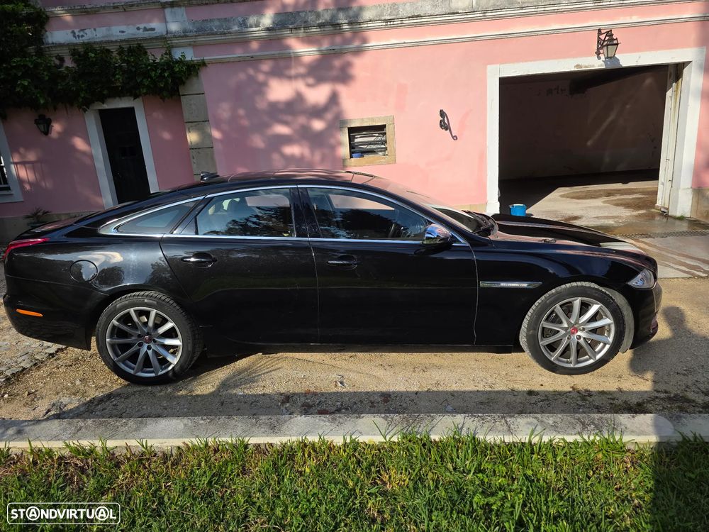 Jaguar XJ 3.0 V6 Premium Luxury - 13