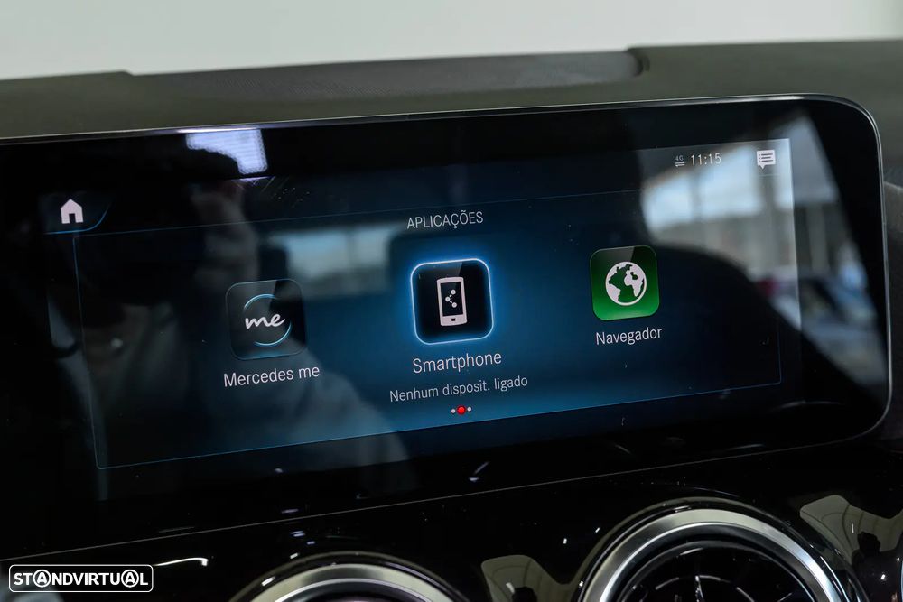 Mercedes-Benz GLA 180 7G-DCT Progressive - 10