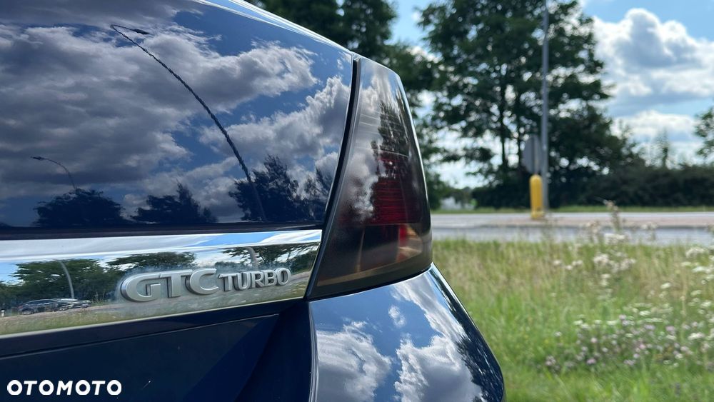 Opel Astra 2.0 Turbo Sport - 8