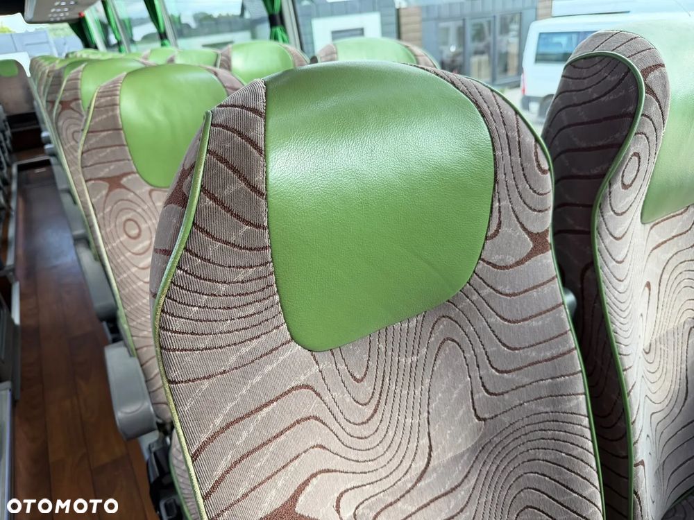 Van Hool T915 Acron - 40