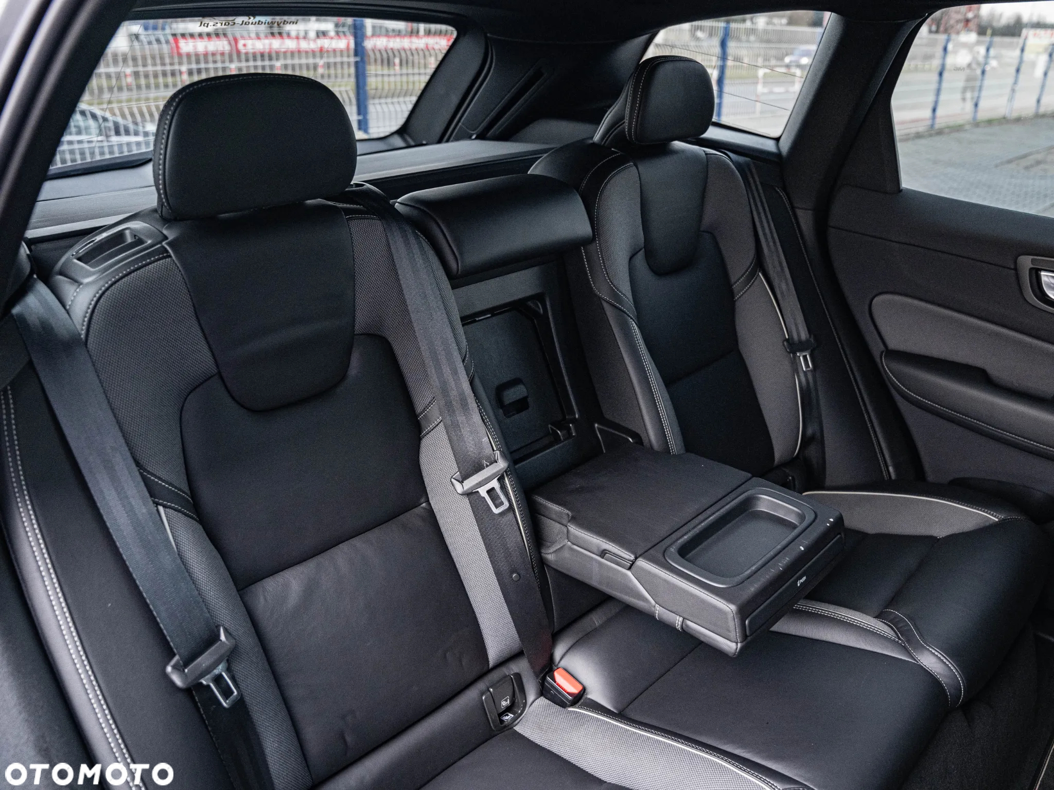 Volvo XC 60 B4 B Geartronic RDesign - 28
