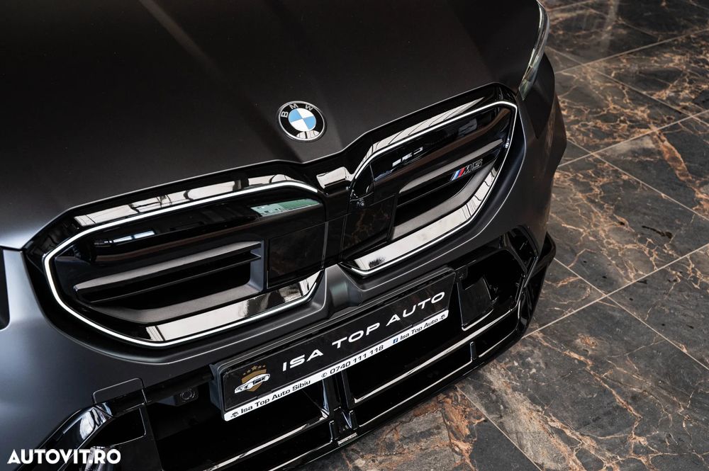 BMW M5 xDrive - 15