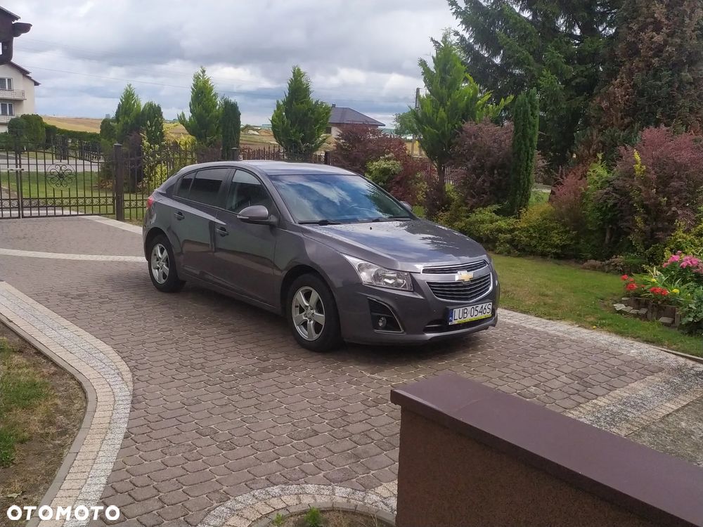 Chevrolet Cruze 1.8 LTZ - 32