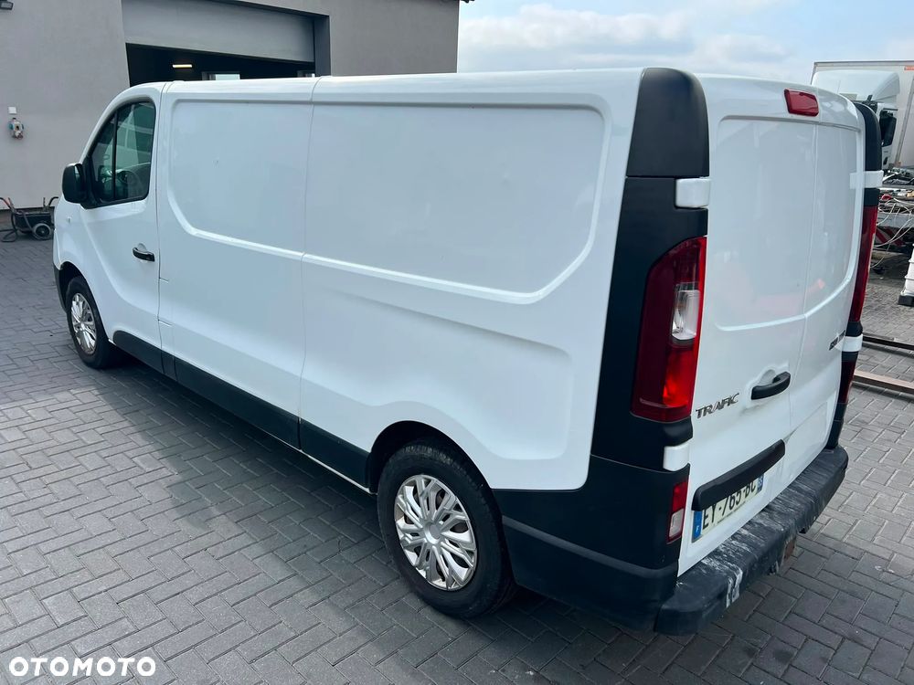 Renault TRAFIC - 8