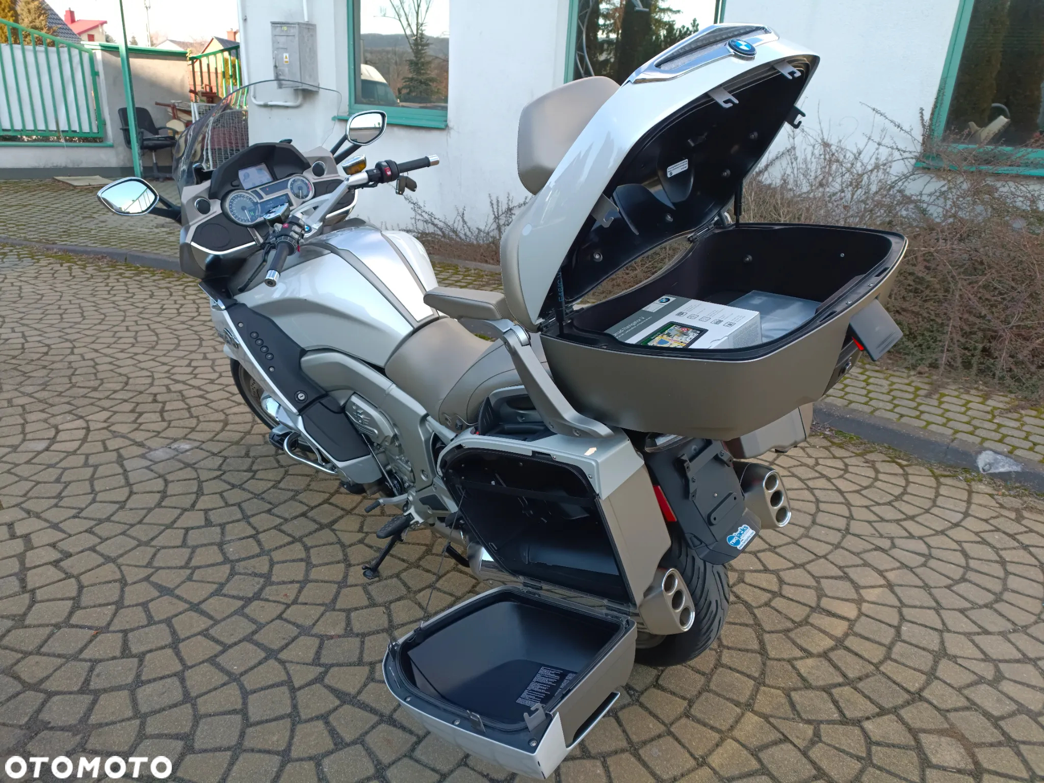 BMW K - 11
