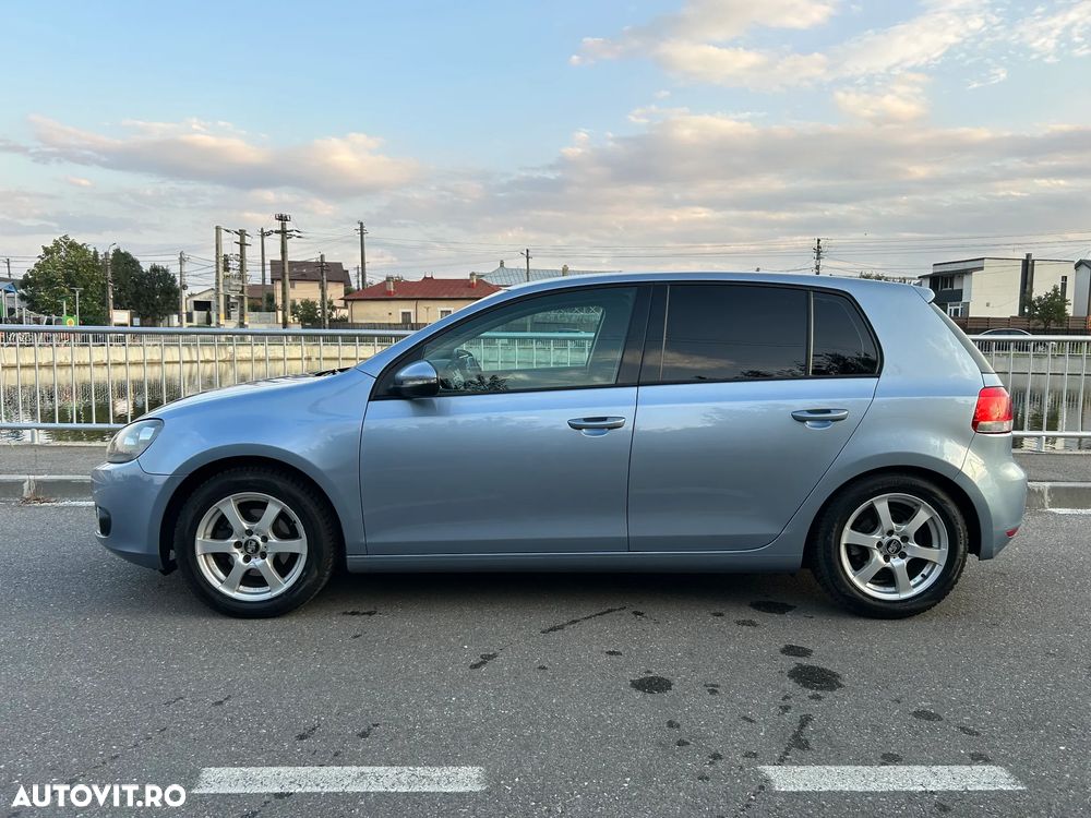 Volkswagen Golf 1.6 TDI DPF Comfortline - 4