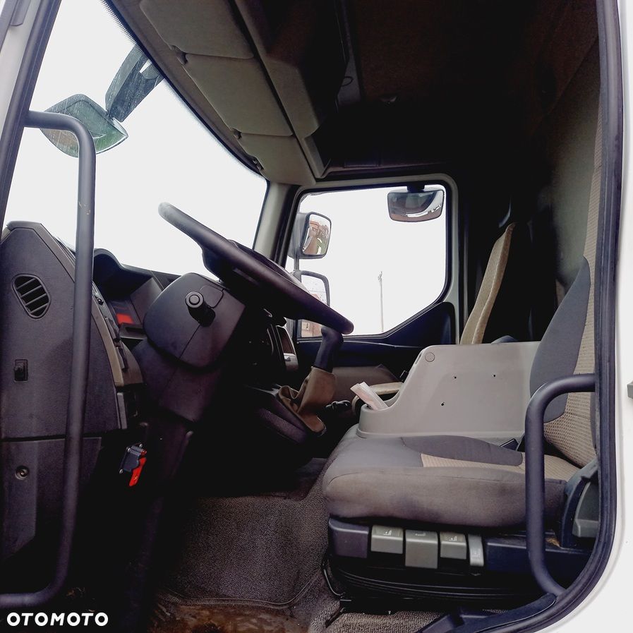 Renault MIDLUM 220 DXI EURO 5 ASENIZACJA 7000 LITRÓW ASENIZACYJNY BECZKA - 9