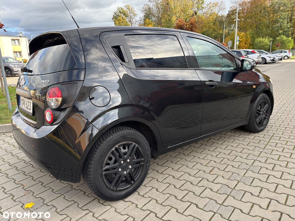 Chevrolet Aveo 1.2 LS - 4