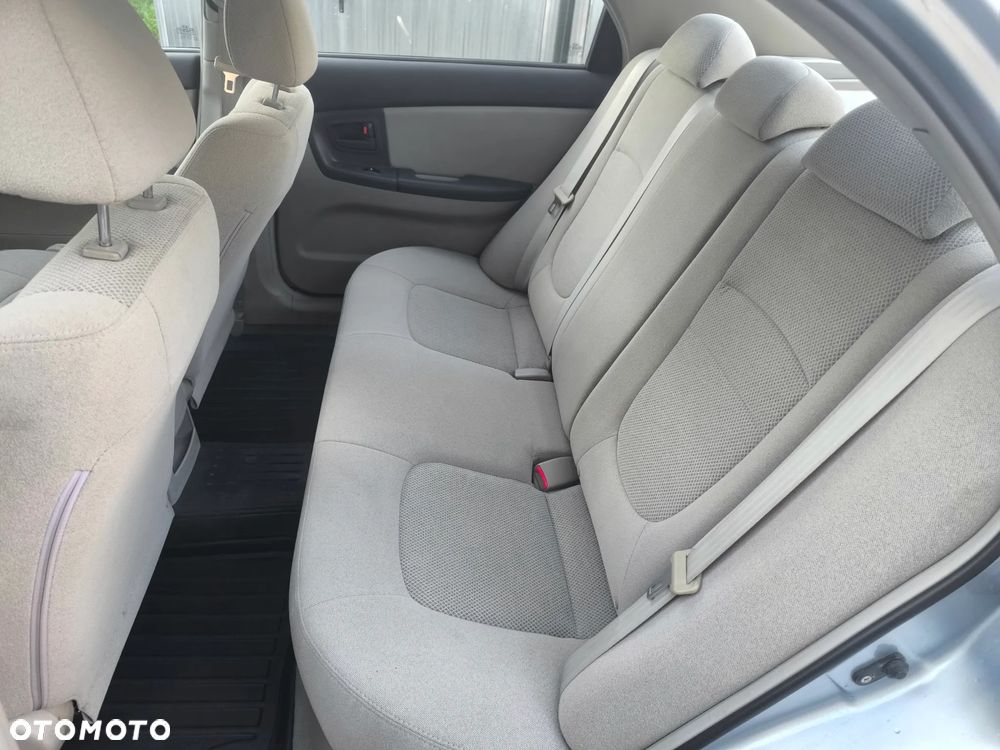 Kia Cerato 1.6 LX - 18