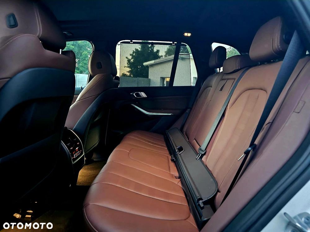 BMW X5 xDrive40i xLine - 13