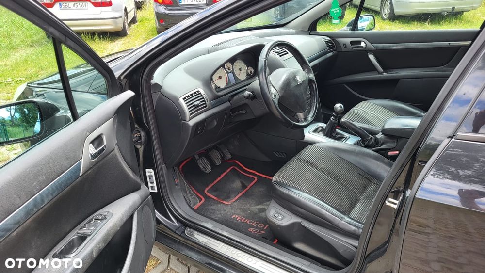 Peugeot 407 - 8