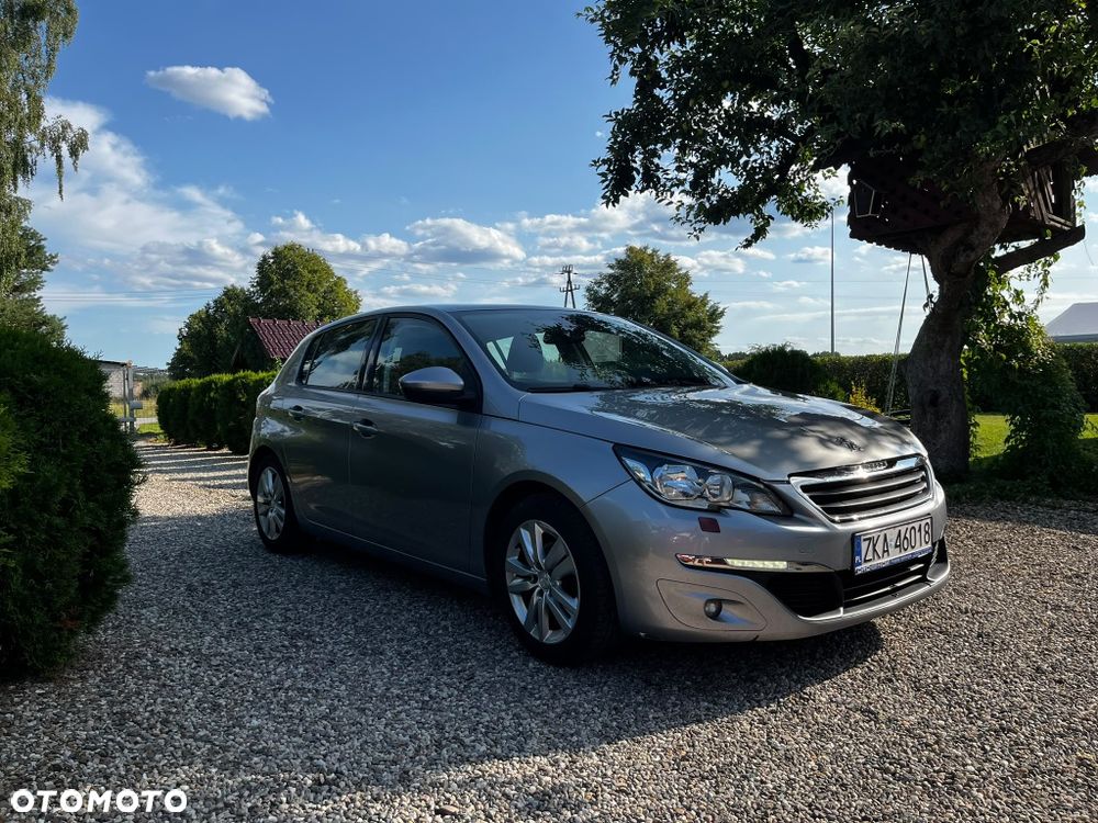 Peugeot 308 - 1