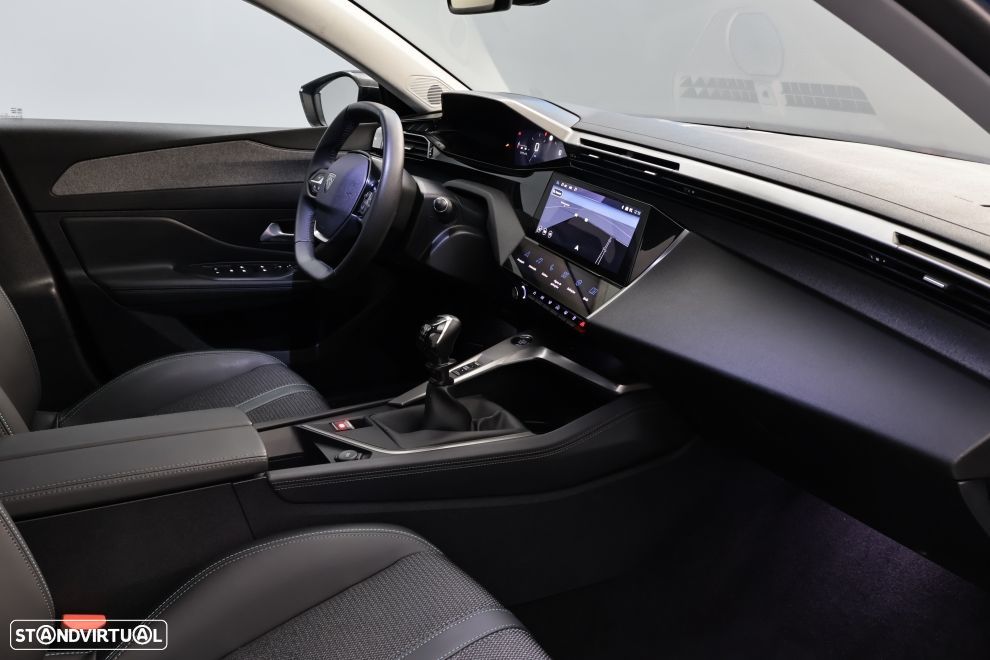 Peugeot 308 1.2 PureTech Allure Pack - 19