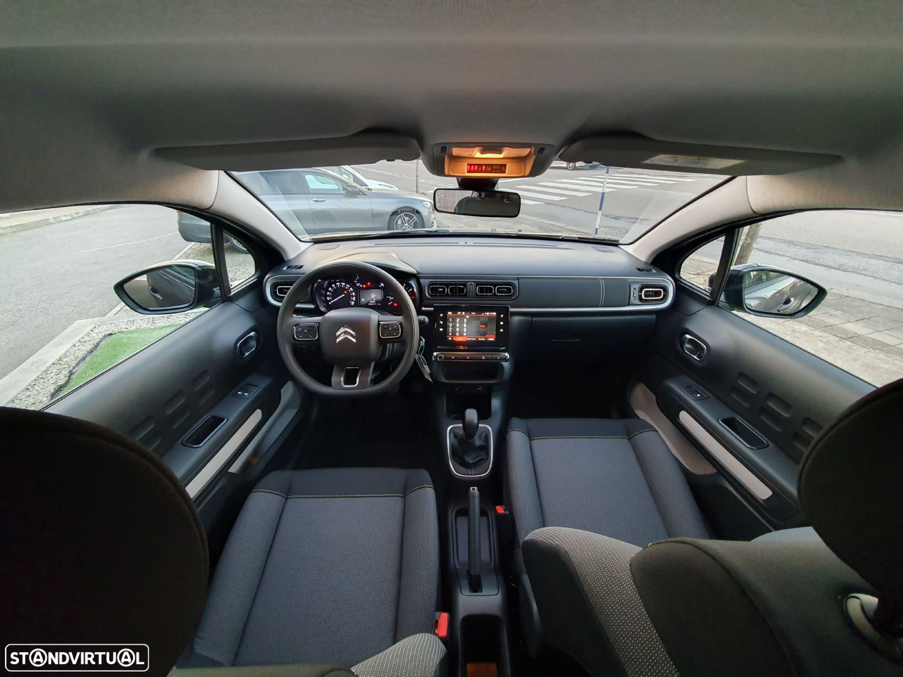 Citroën C3 1.2 PureTech C-Series - 19