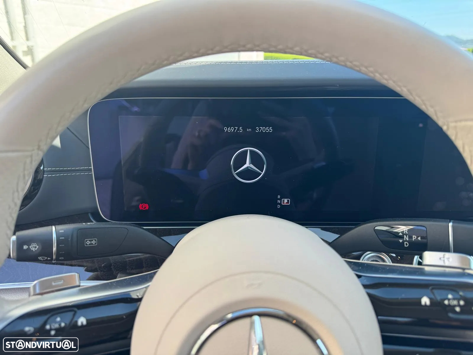 Mercedes-Benz E 300 Coupe 9G-TRONIC AMG Line - 3