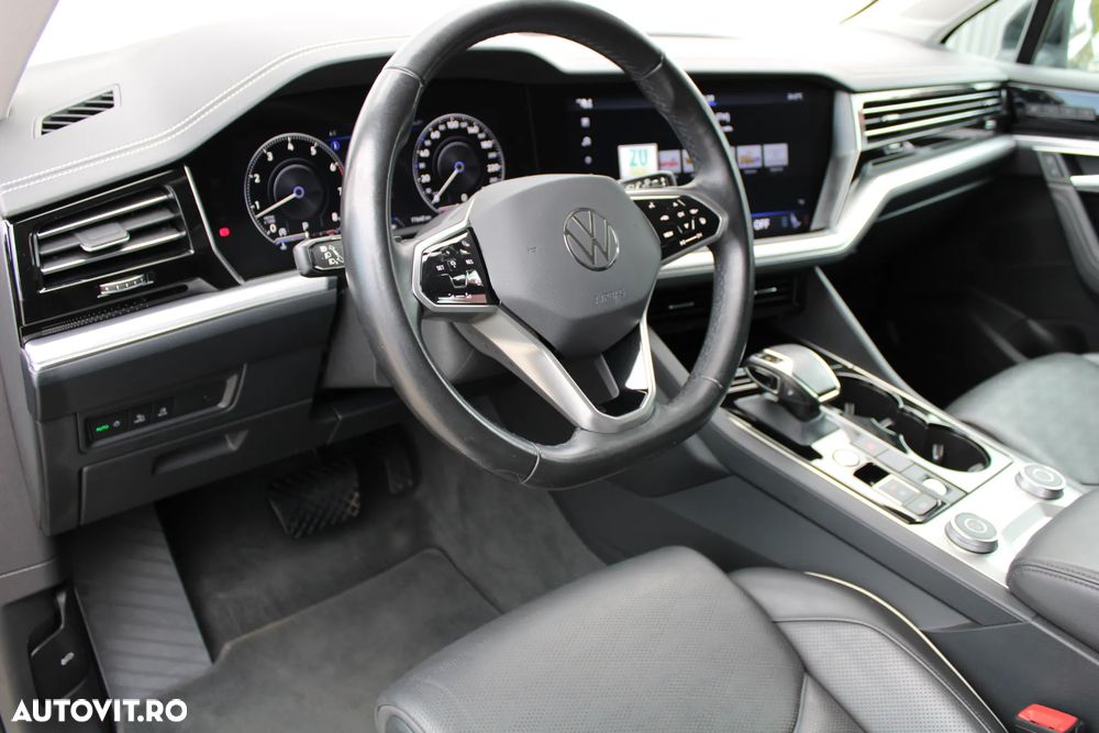 Volkswagen Touareg 3.0 V6 TSI OPF 4Motion Aut. Elegance - 12