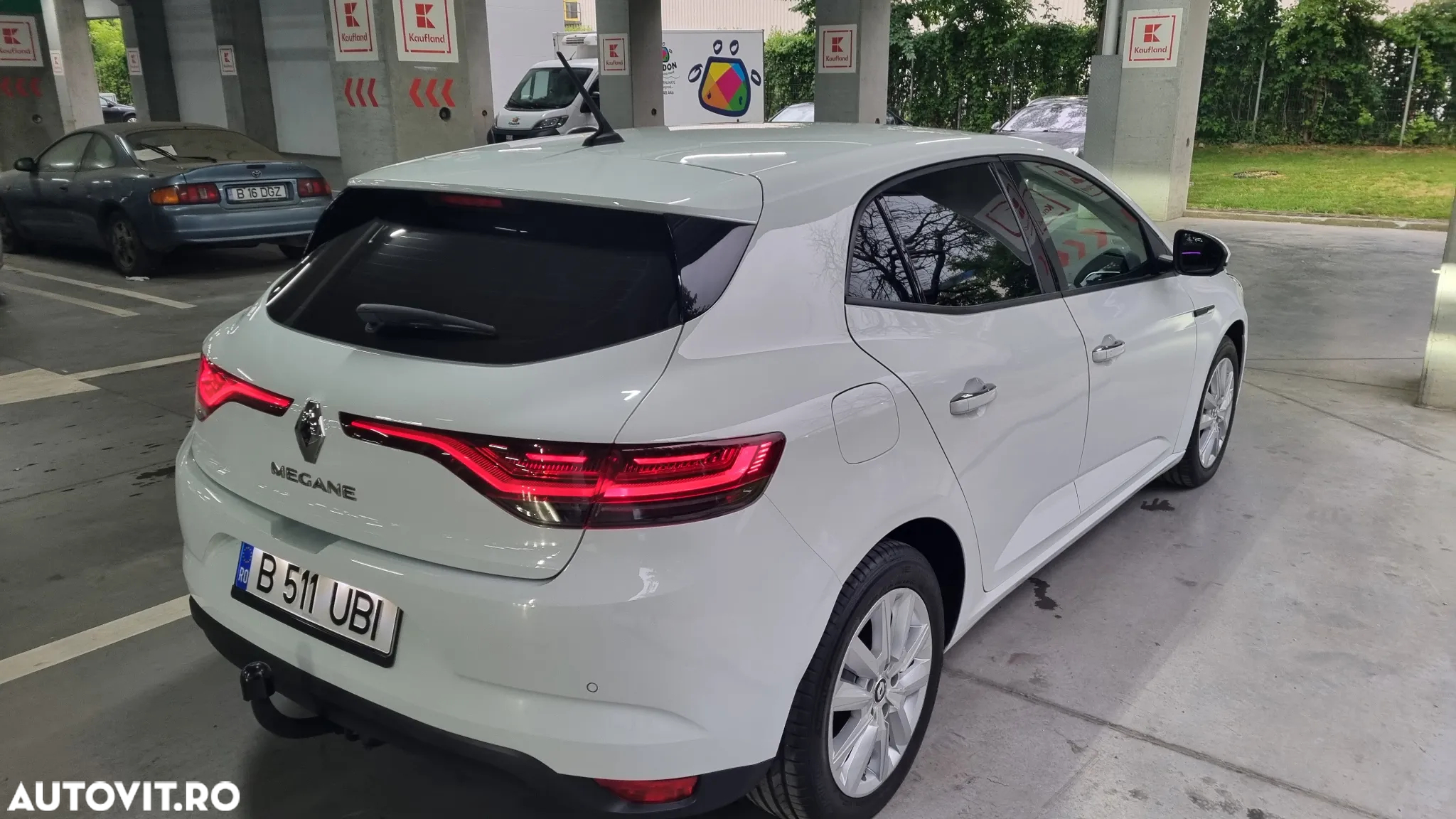 Renault Megane - 5