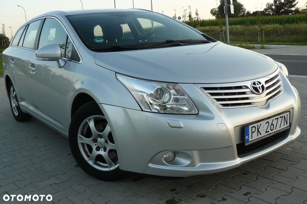 Toyota Avensis - 3