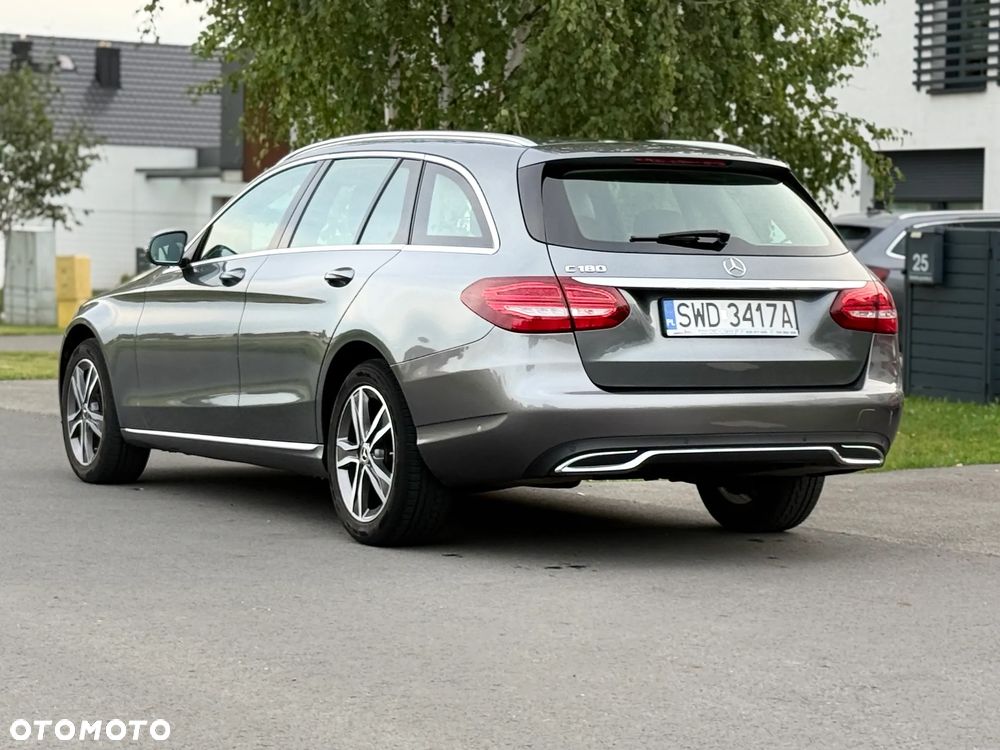 Mercedes-Benz Klasa C 180 9G-TRONIC - 5