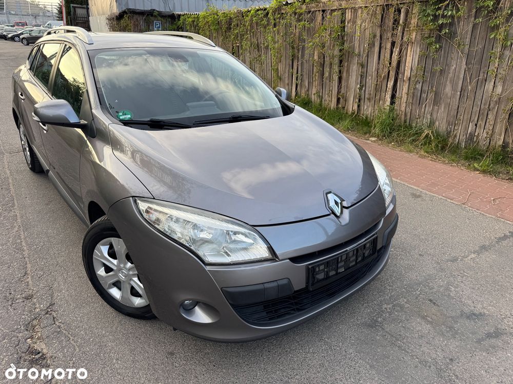 Renault Megane ENERGY dCi 110 Start & Stop Bose Edition - 1