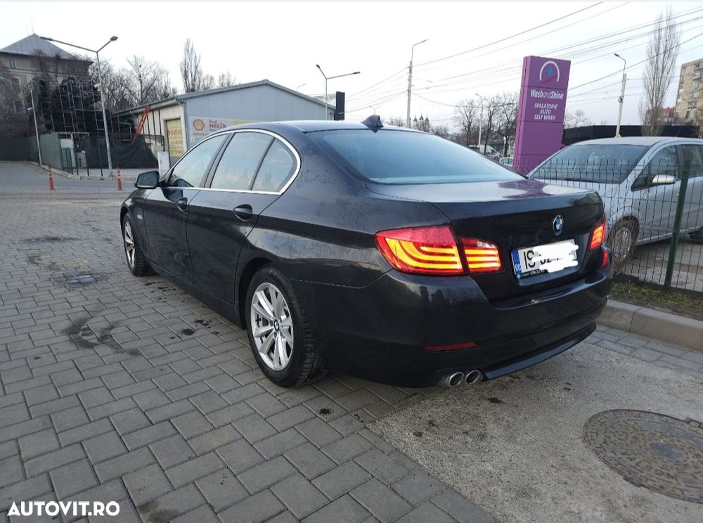 BMW Seria 5 525d xDrive - 5