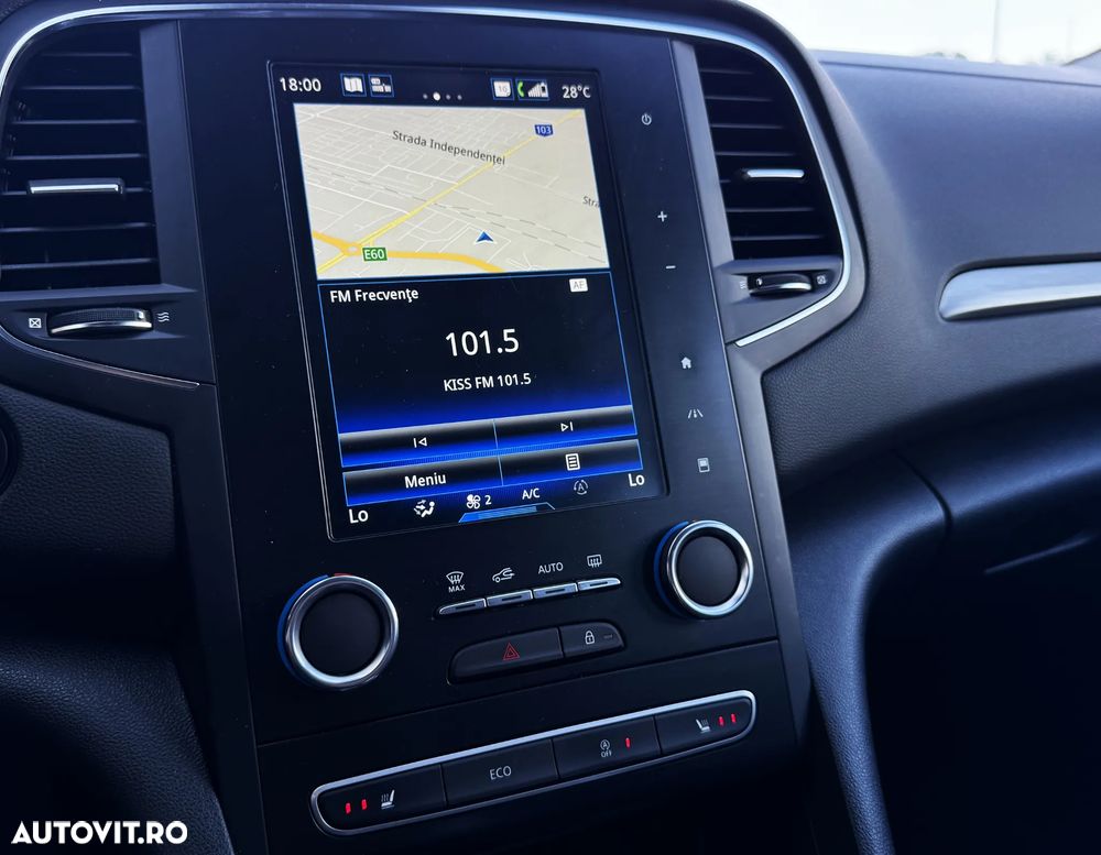 Renault Megane BLUE dCi 115 EDC BOSE EDITION - 30
