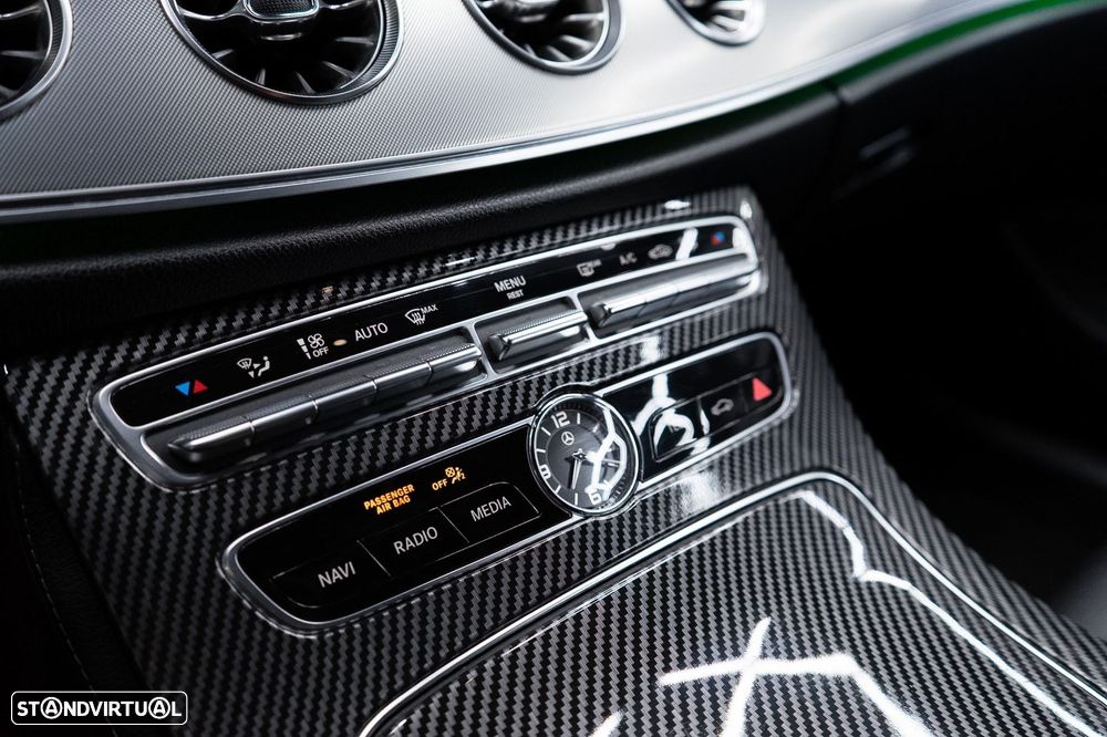 Mercedes-Benz E 220 d AMG Line - 36