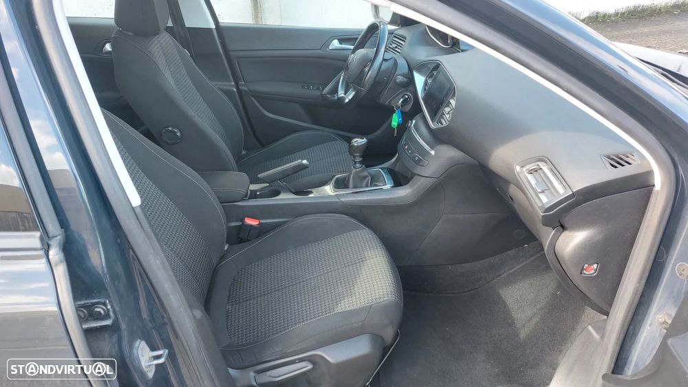 Peugeot 308 1.5 BlueHDi Style - 2