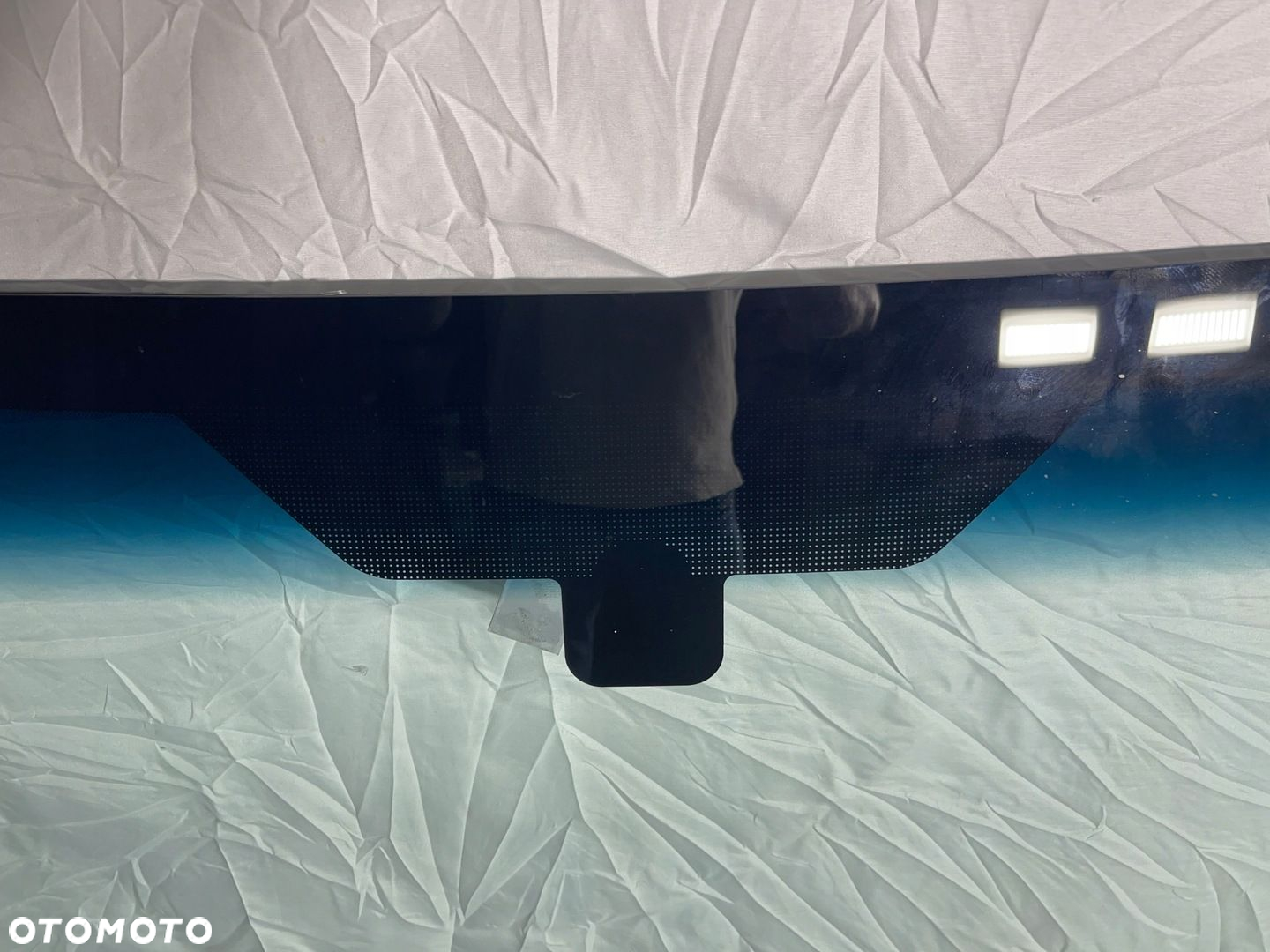 FORD MUSTANG COUPE/CABRIO SZYBA PRZEDNIA NOWA SOLAR 2014-2023 - 2