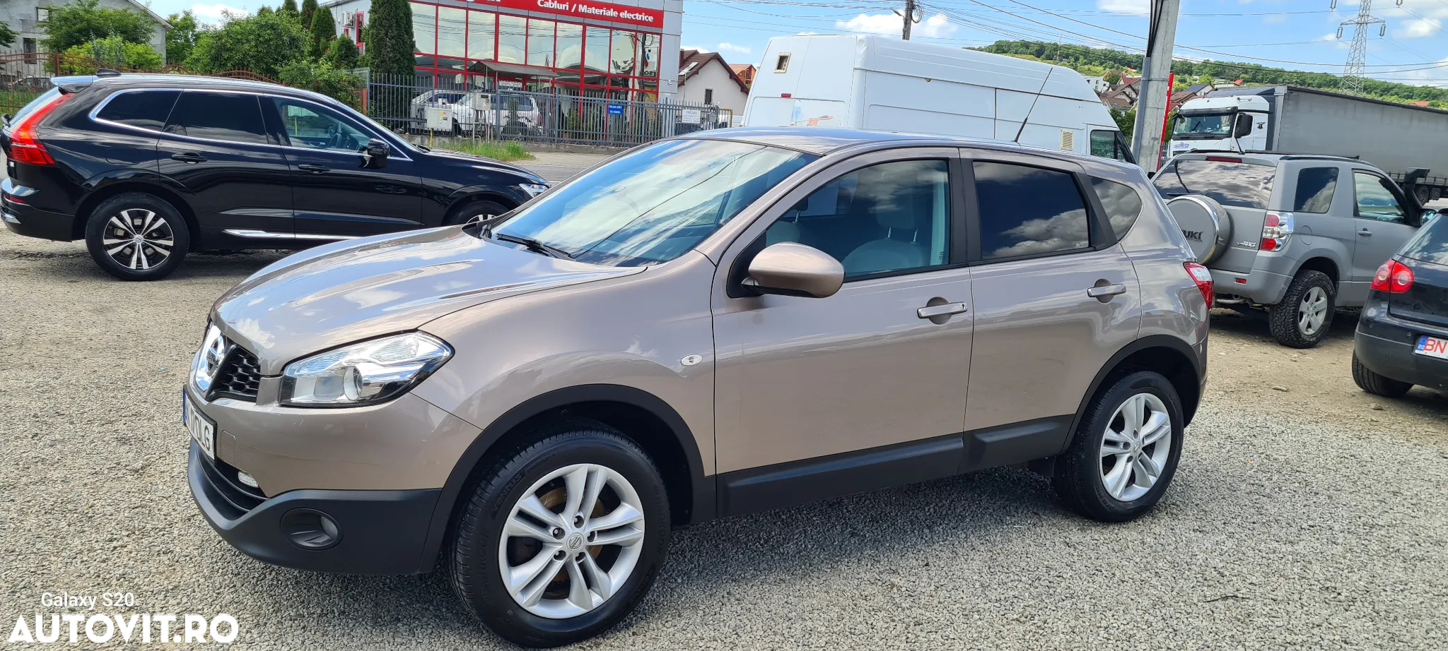 Nissan Qashqai - 9