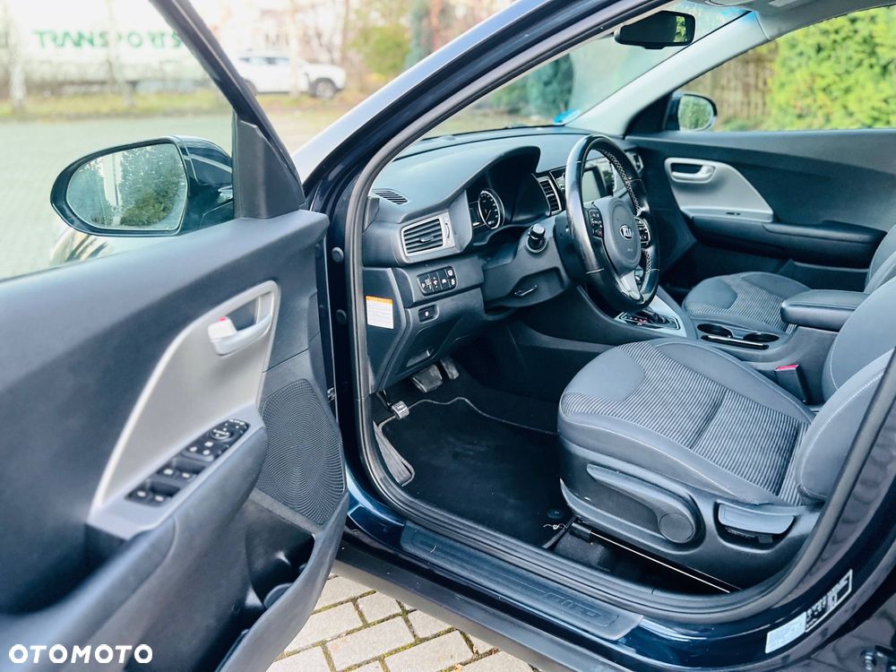 Kia Niro 1.6 GDI Hybrid L - 18