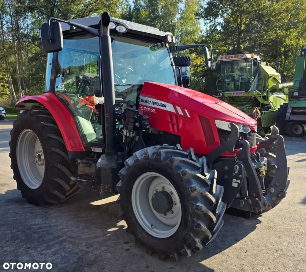 Massey Ferguson 5712 SL Dyna 4 - 21