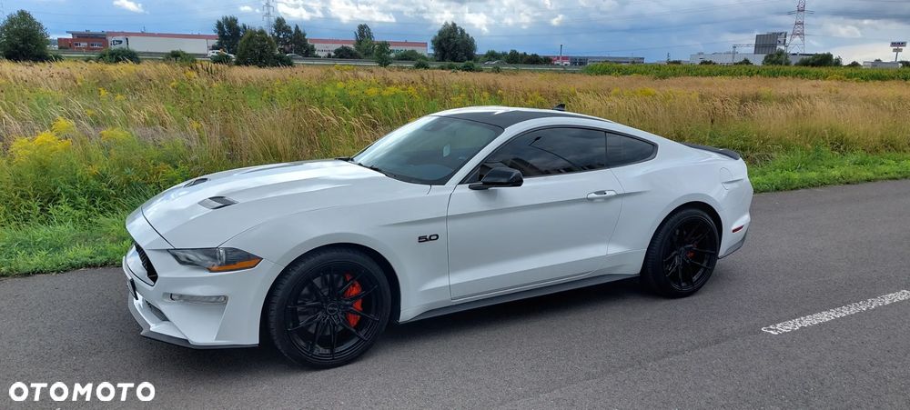 Ford Mustang - 3