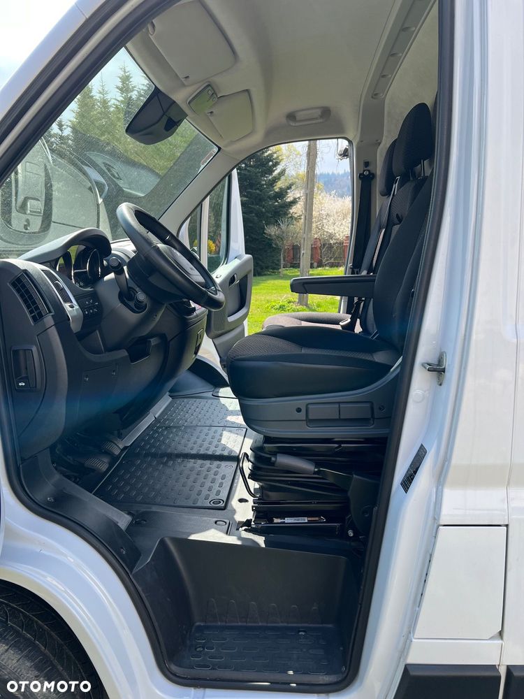 Peugeot Samochód ciężarowy - 10