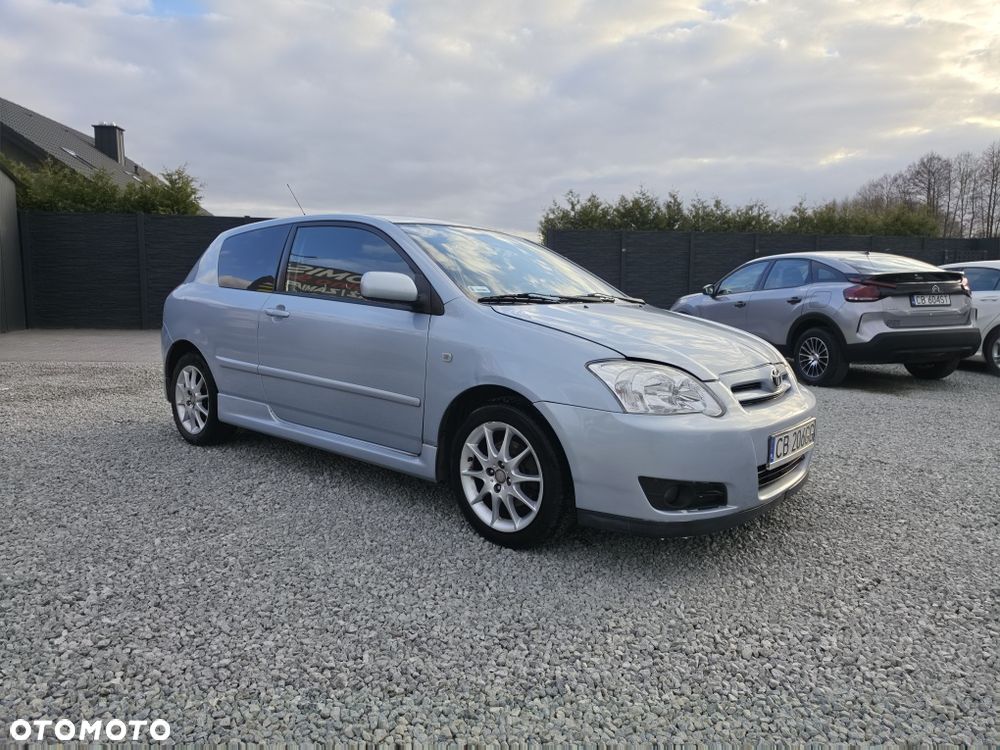 Toyota Corolla - 1